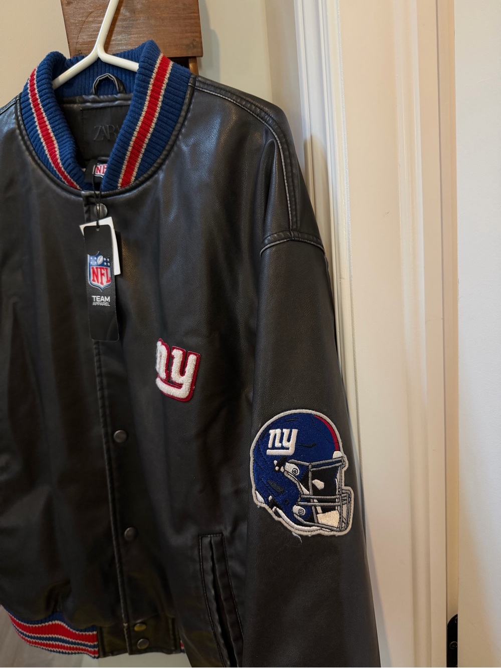 ZARA x NFL New York Giants Faux Leather Bomber Jacket - NWT / XL - Picture 6 of 10